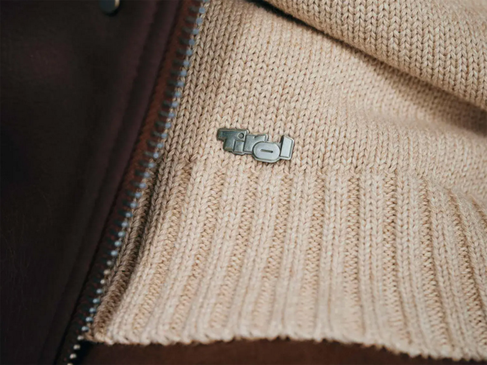 Troyer-Eckard-Detail